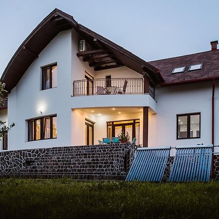 Thuild - Your World Of Leisure Тыргу-Муреш Экстерьер фото